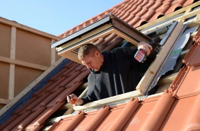 Pose de fenêtres de toit Velux à Gries